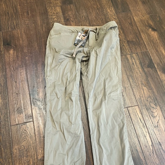 Orvis Pants - BNWT Orvis Womens Trout Bum pants